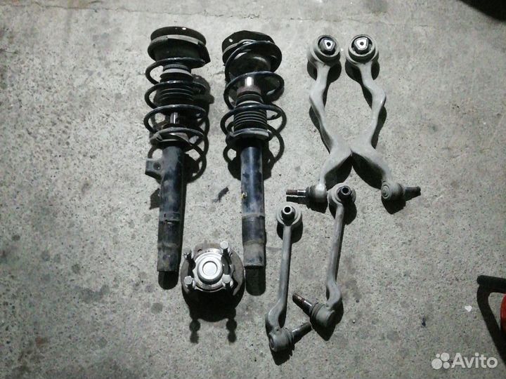 Комплект передней подвески для бмв е90