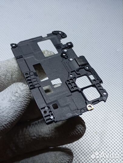 Oppo A1K. Прижимная пластина. Оригинал