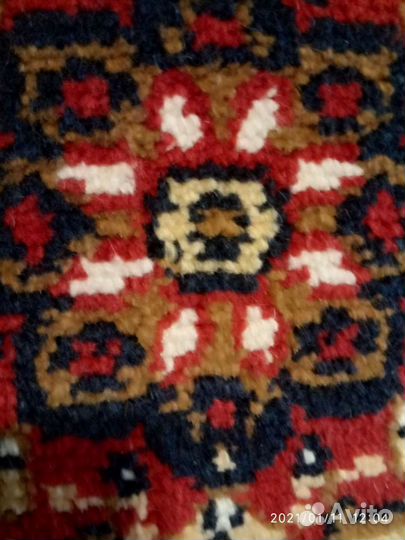 Ковёр шерстяной