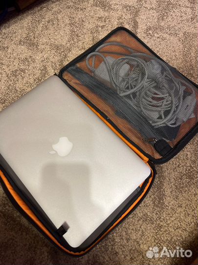 Apple MacBook Air