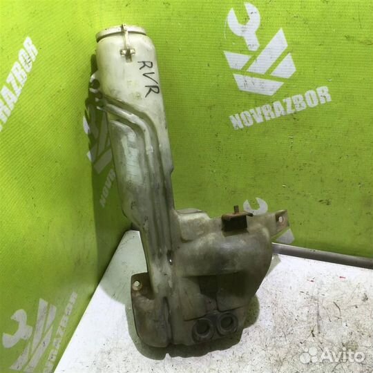 Бачок омывателя лобового стекла Митсубиси рвр Н2