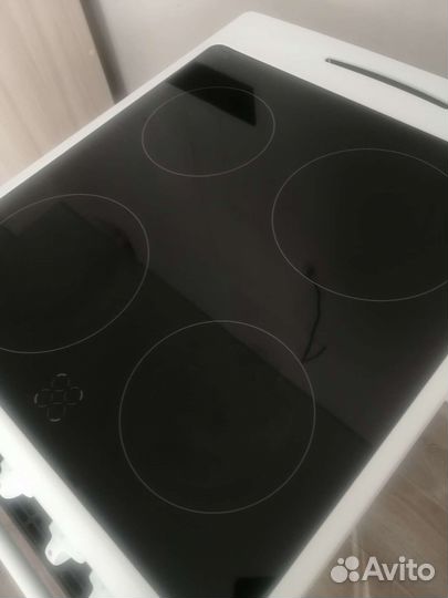 Плита электрическая стеклокерамика Hansa