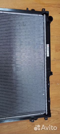 Радиатор охлаждения toyota land cruiser 200