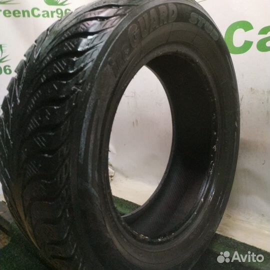 Yokohama Ice Guard IG35 215/60 R16