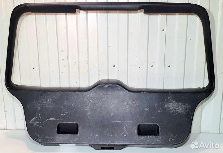 Обшивка двери багажника BMW E36 универсал