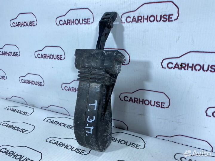 Ограничитель двери задний правый Volkswagen