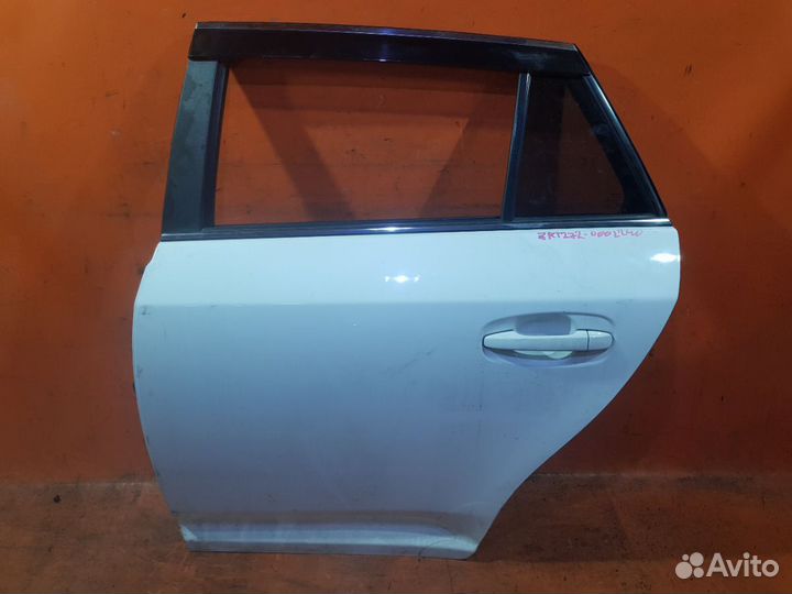 Дверь Toyota Avensis ZRT272W (Заднее Левое)
