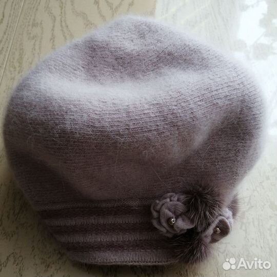 Берет женский из ангорки
