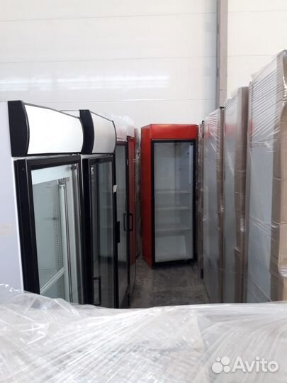 Холодильный шкаф