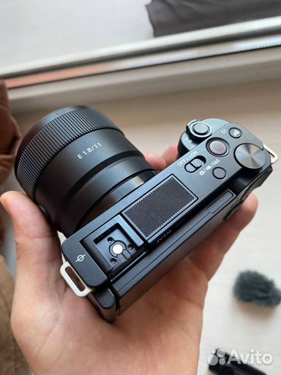 Sony ZV-E10 KIT 16-50mm (+3 Батарейки)