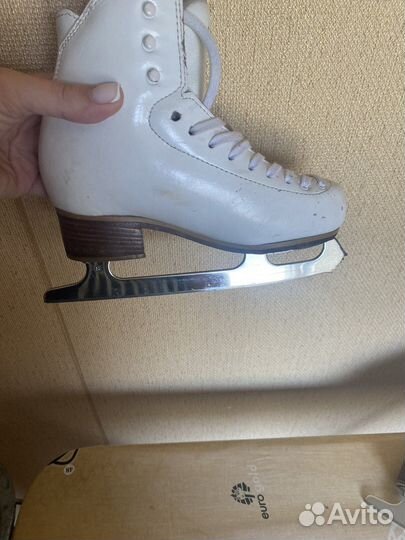Фигурные коньки risport 215