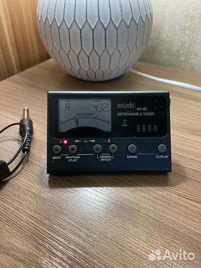 Musedo MT-80 Метроном/Тюнер