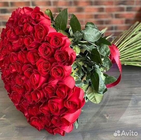 Высокие розы