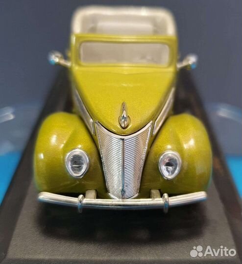 Модель автомобиля 1/43