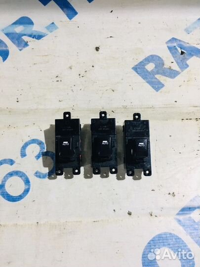 Кнопка стеклоподъемника KIA ceed JD 1.6 ат хетчбек