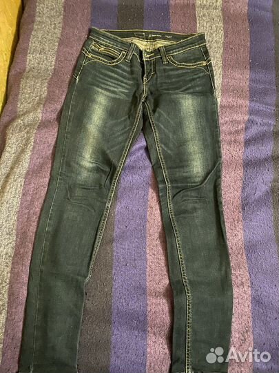 Джинсы levis demi curve W25L32