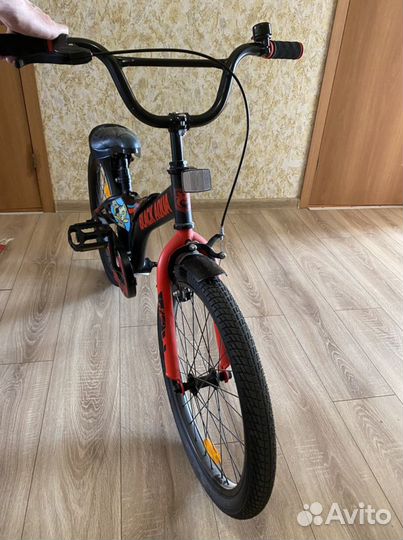 Продается детский двухколесный велосипед в идеальн