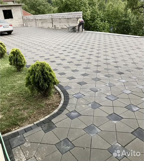 Кладка тротуарной плитки