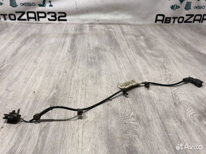 Провод абс задний правый Ford Focus 3 pnda 2011