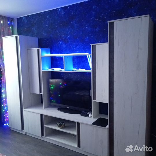 Стенка в гостиную