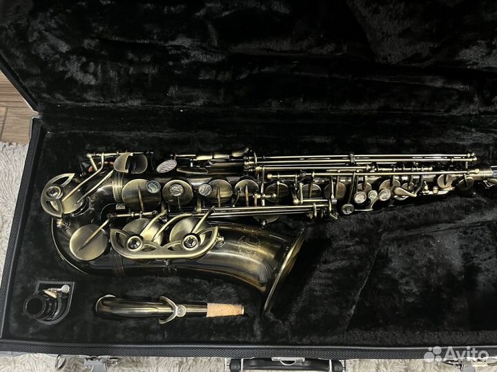 Саксофон альт