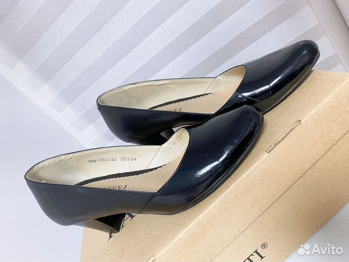 Туфли женские 38 размер натуральная кожа новые