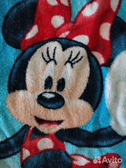 Купальник для девочки и полотенце