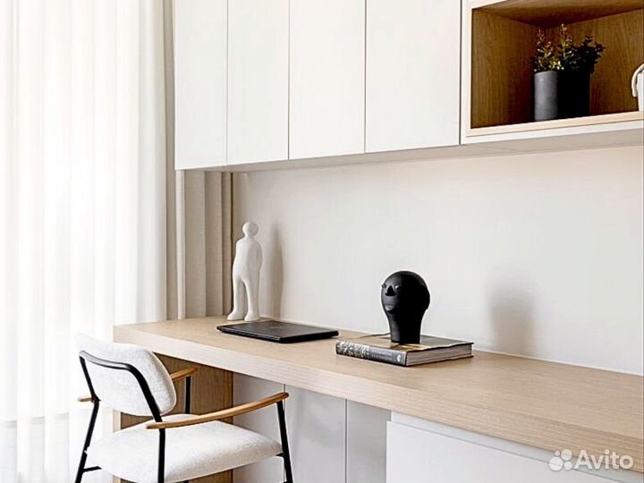 Рабочая зона для школьника у окна в рассрочку