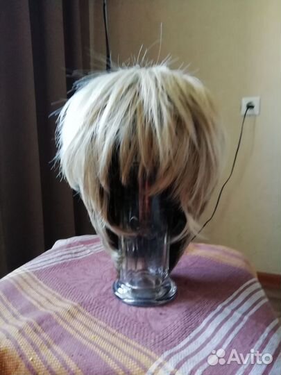 Парик блонд короткий