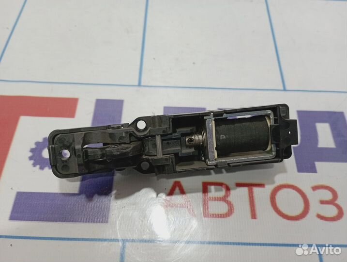 Замок бардачка Land Rover Range Rover (L322) FNC50