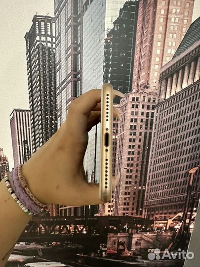 iPhone 8 plus 64gb