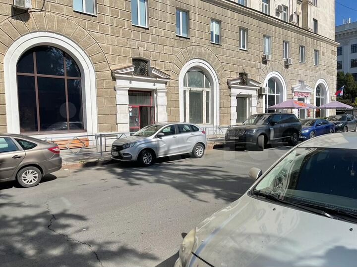 Свободного назначения, 303.3 м²