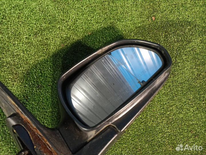 Зеркало заднего вида правое Kia Spectra седан 1.6