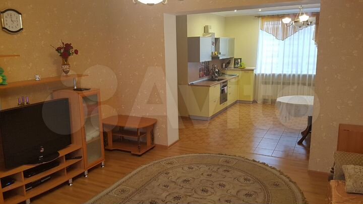 Дом 240 м² на участке 6 сот.