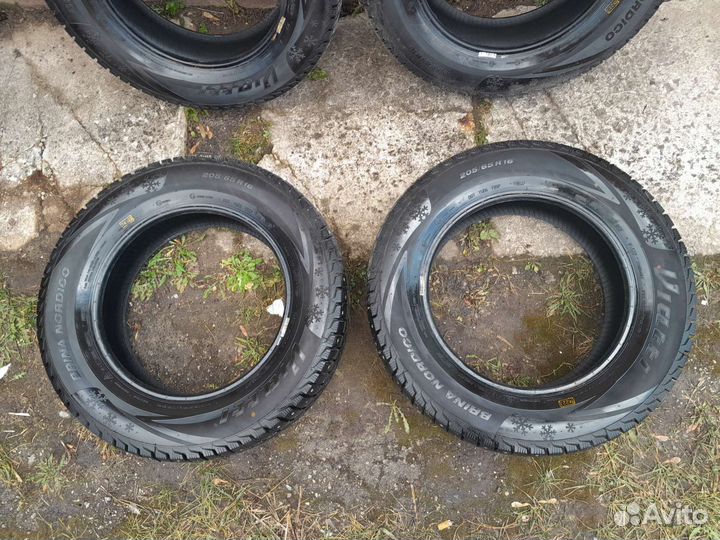 Viatti Bosco Nordico V-523 205/65 R16 95T