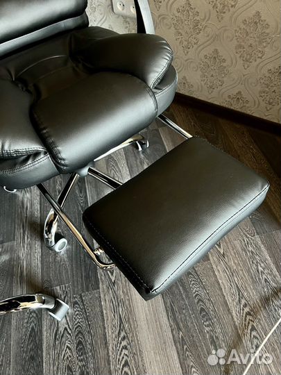 Компьютерное кресло