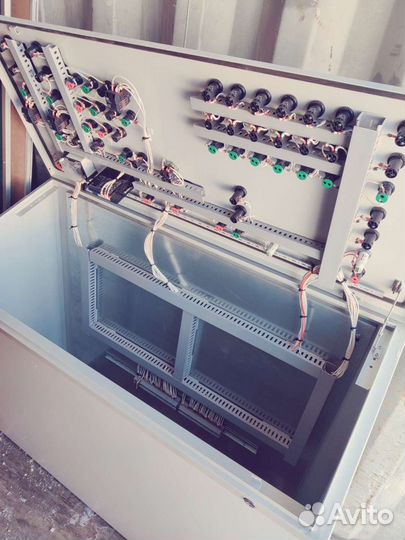 Пульт управления грохота конвейера дробилка