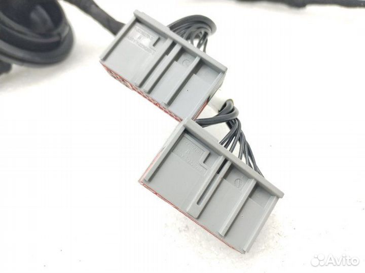 Проводка двери задняя левая Land Rover Discovery 5