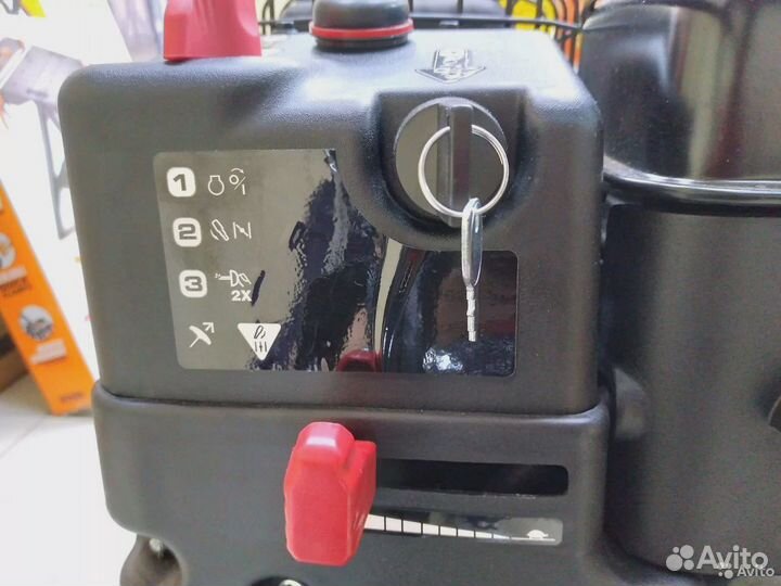 Снегоуборщик Champion ST 1170