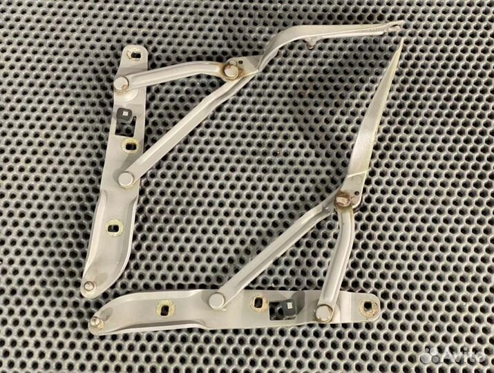 Петля крышки багажника Bmw 5-Series E39 M62B44