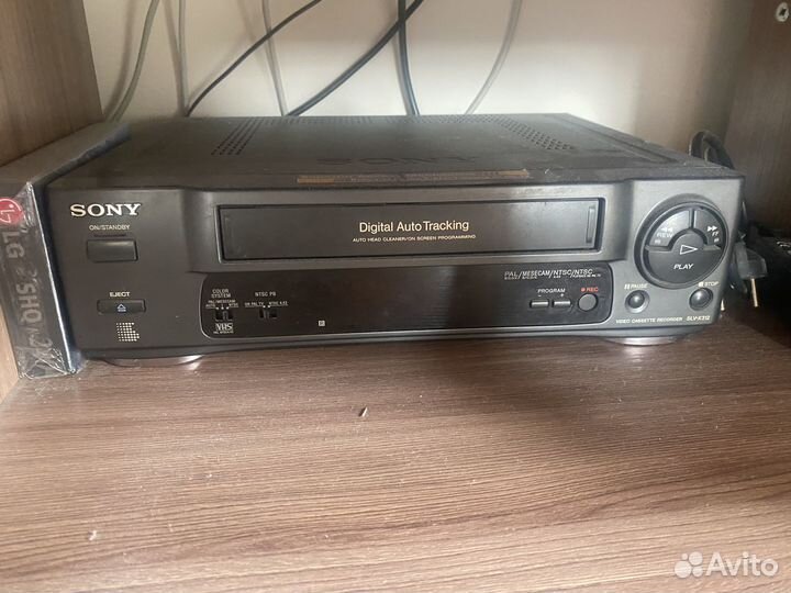 Видеомагнитофон sony