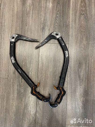 Ледовые инструменты Petzl Nomic