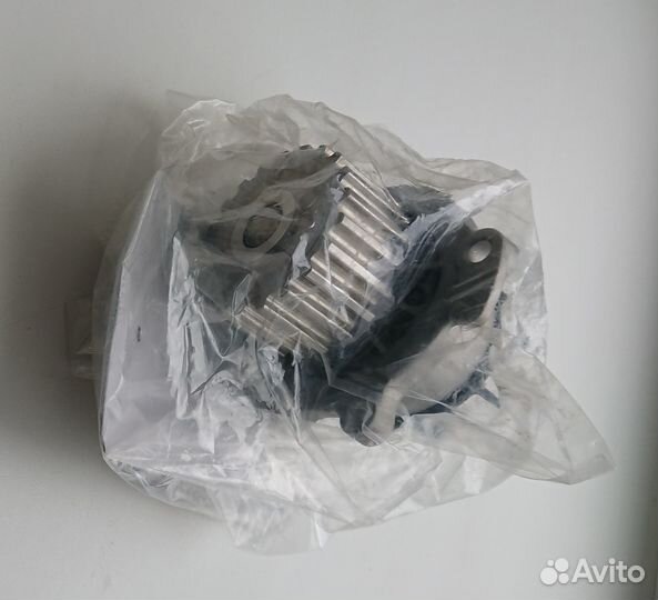 Насос водяной LADA Vesta, Granta, Kalina, Priora