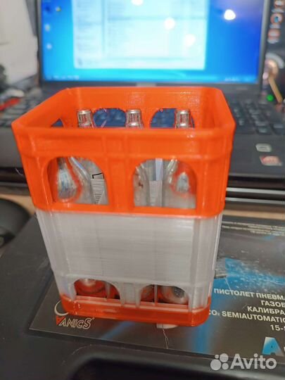 Контейнер для баллонов CO2