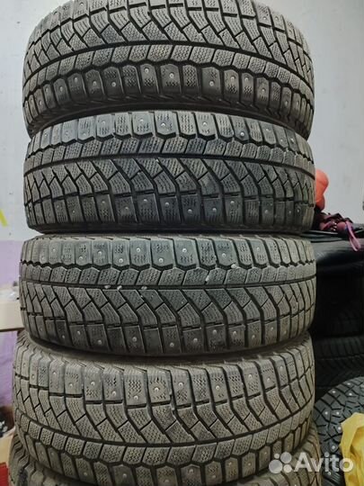 Viatti Brina Nordico V-522 185/65 R15 88T