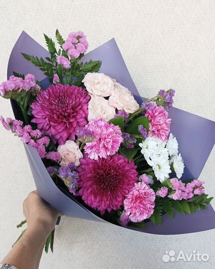 Букет с доставкой Хризантемы розы герберы