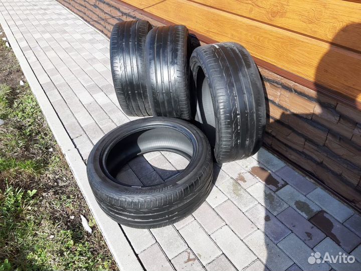 Bridgestone Turanza T001 235/45 R17