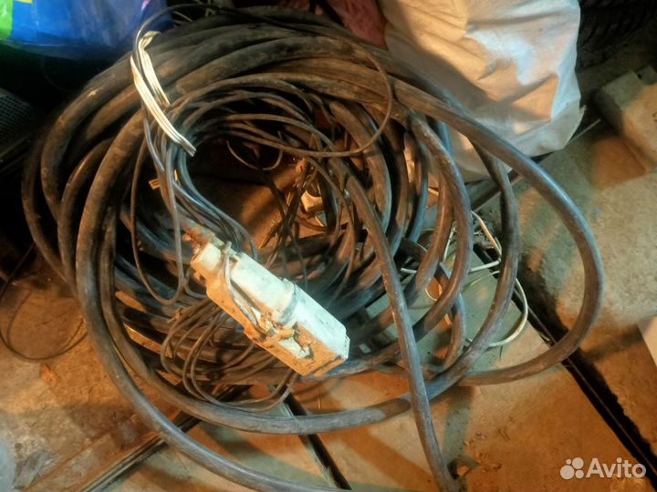 Водяной насос погружной с шлангой