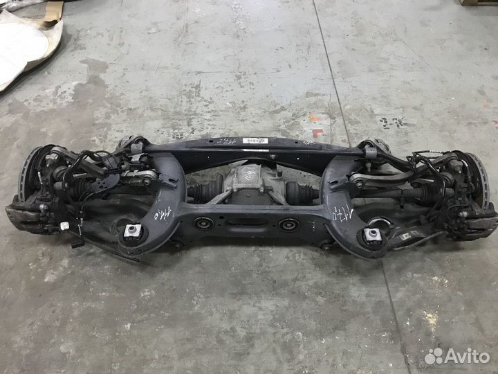 Балка задняя Mercedes-Benz E-Класс A2133505203