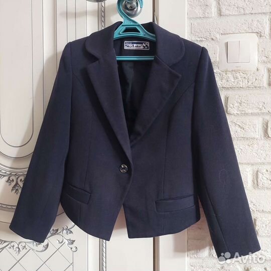 Пиджак для девочки 128